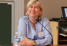 Mme Valérie Mutelet